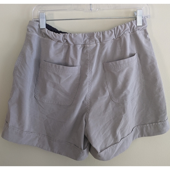 Athleta Stripe Beach Side Shorties Shorts Size Medium - Picture 3 of 4